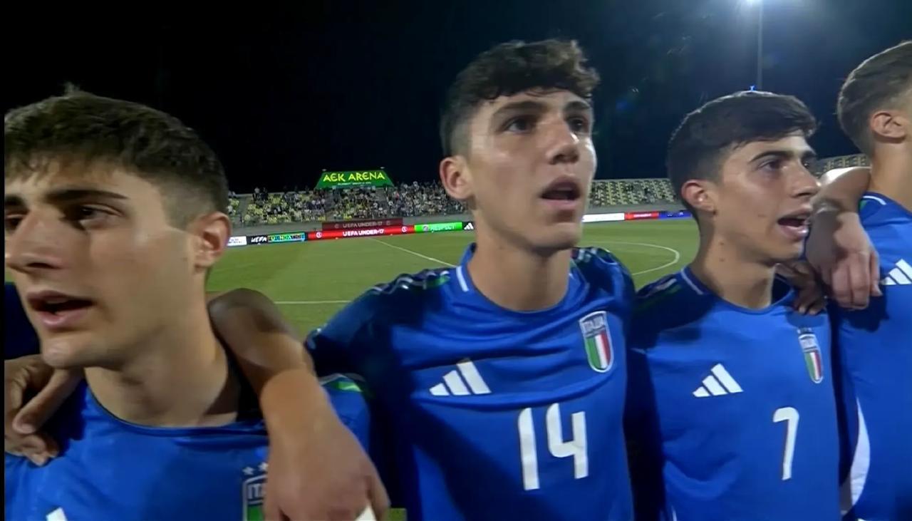 🇮🇹
恭喜意大利U17青年队战胜不可一世的英格兰黑子！
AC米兰的本土青训球