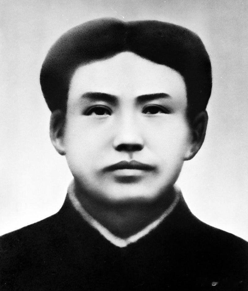 🌟初心滚烫，笃行不怠！🙏敬爱的毛主席，追思赤诚本心，传承不朽笃行箴言！初心滚