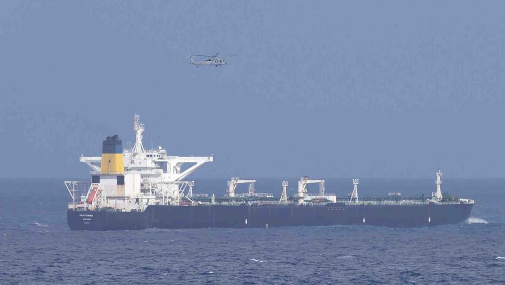 美国油轮载委内瑞拉石油，驶往美国
委内瑞拉在加勒比海因美国制裁下扣押船只之际，向