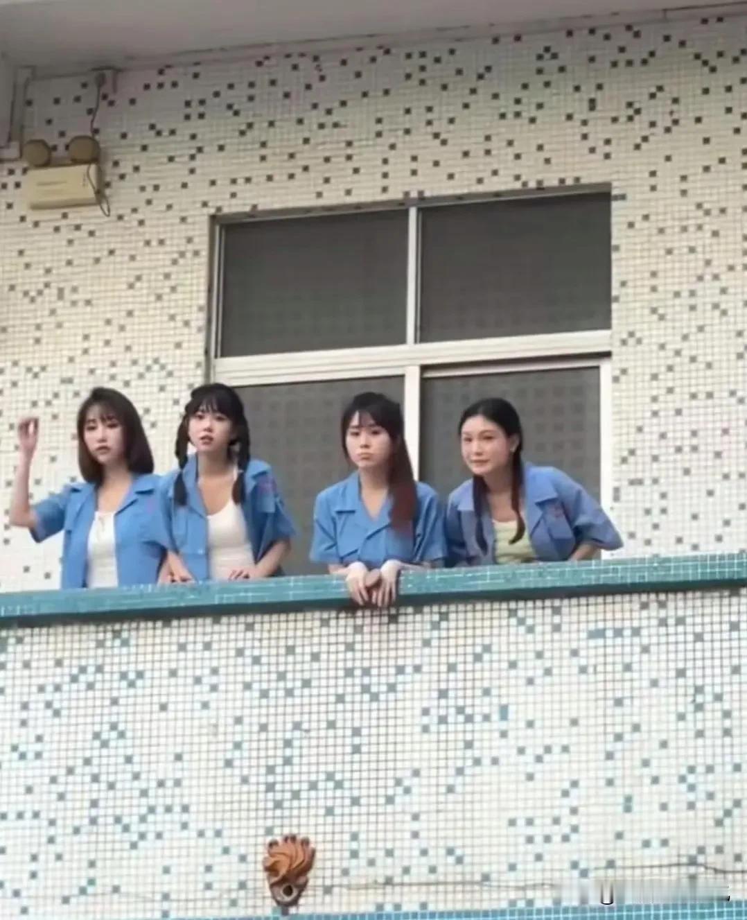 如果四个同时追你，你会怎么选择？
