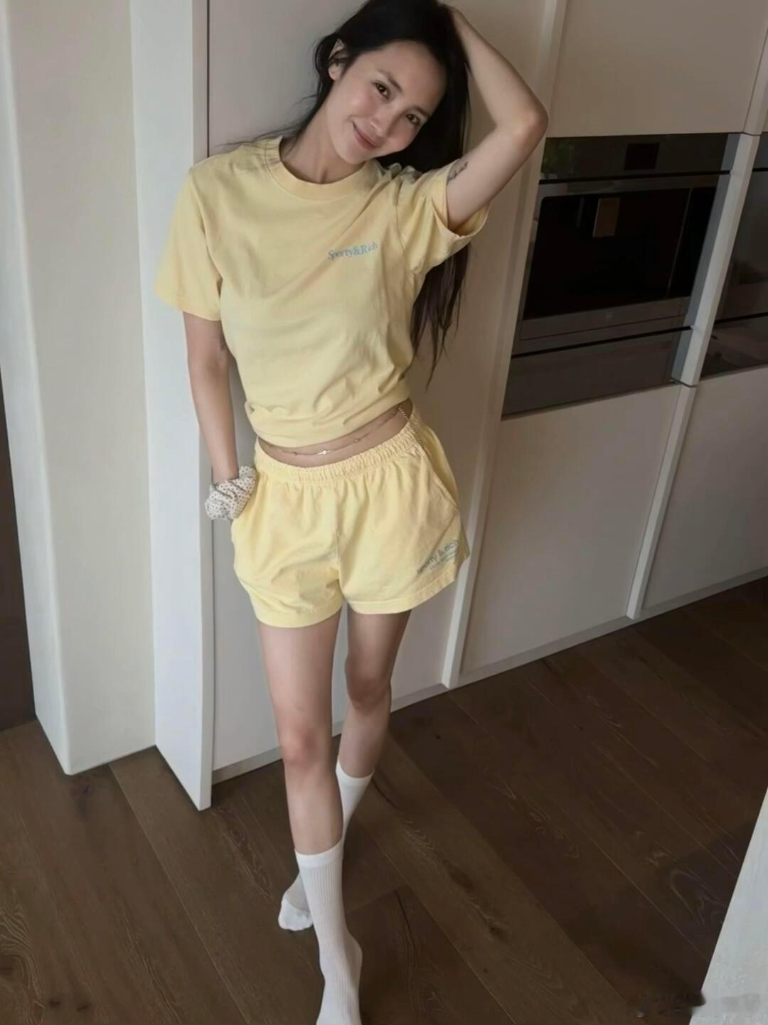 王紫璇懒人运动风💛 ​​​