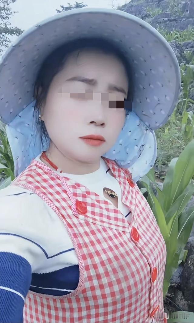 贵州女子务农遇害案：凶手混迹搜救队，家属不服死缓求再审
 
近日，“贵州49岁女