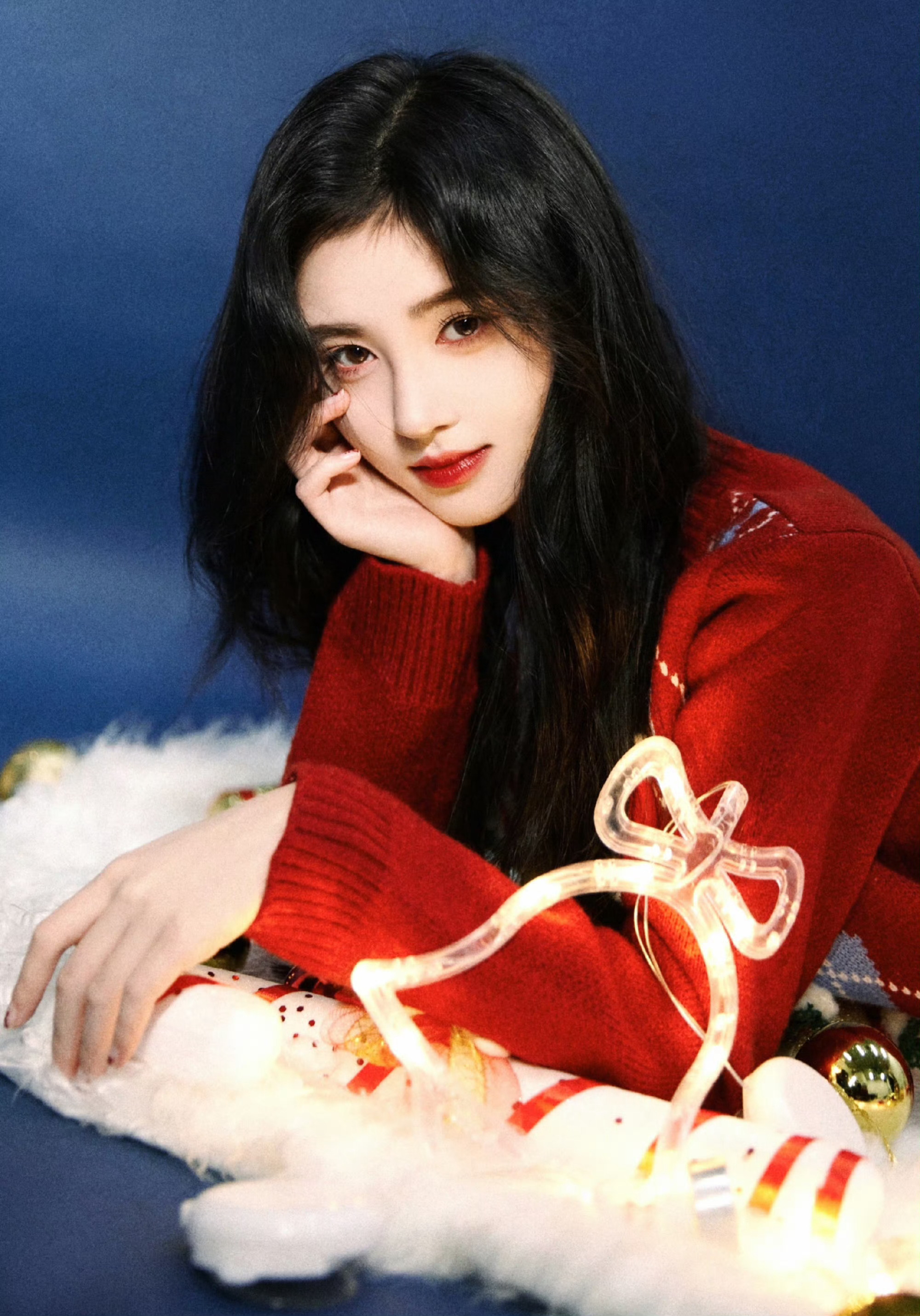 鞠婧祎 jjy鞠婧祎姜黎非jjy鞠婧祎“若蜜橘是一个孤单的旁行人 那鞠婧祎便是绽