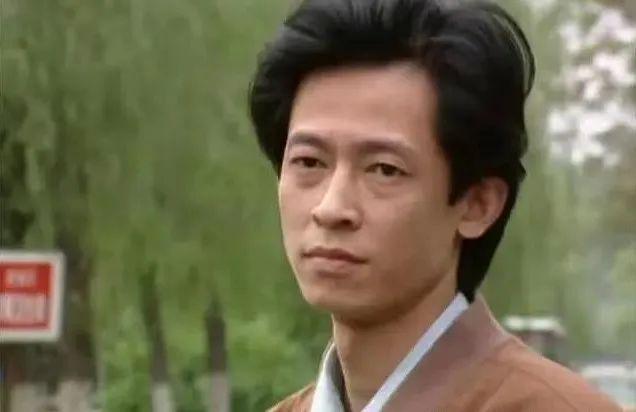 王志文：“我不高攀有钱人，我不花他钱；我不小瞧穷人，他不靠我活；得意的小人？我不