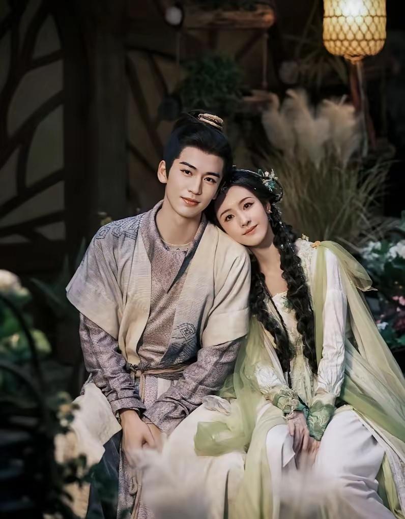 [吃瓜群众]张凌赫确实不一般，戏内和内娱各位美人都“配一脸”，戏外…就是“纯恨”