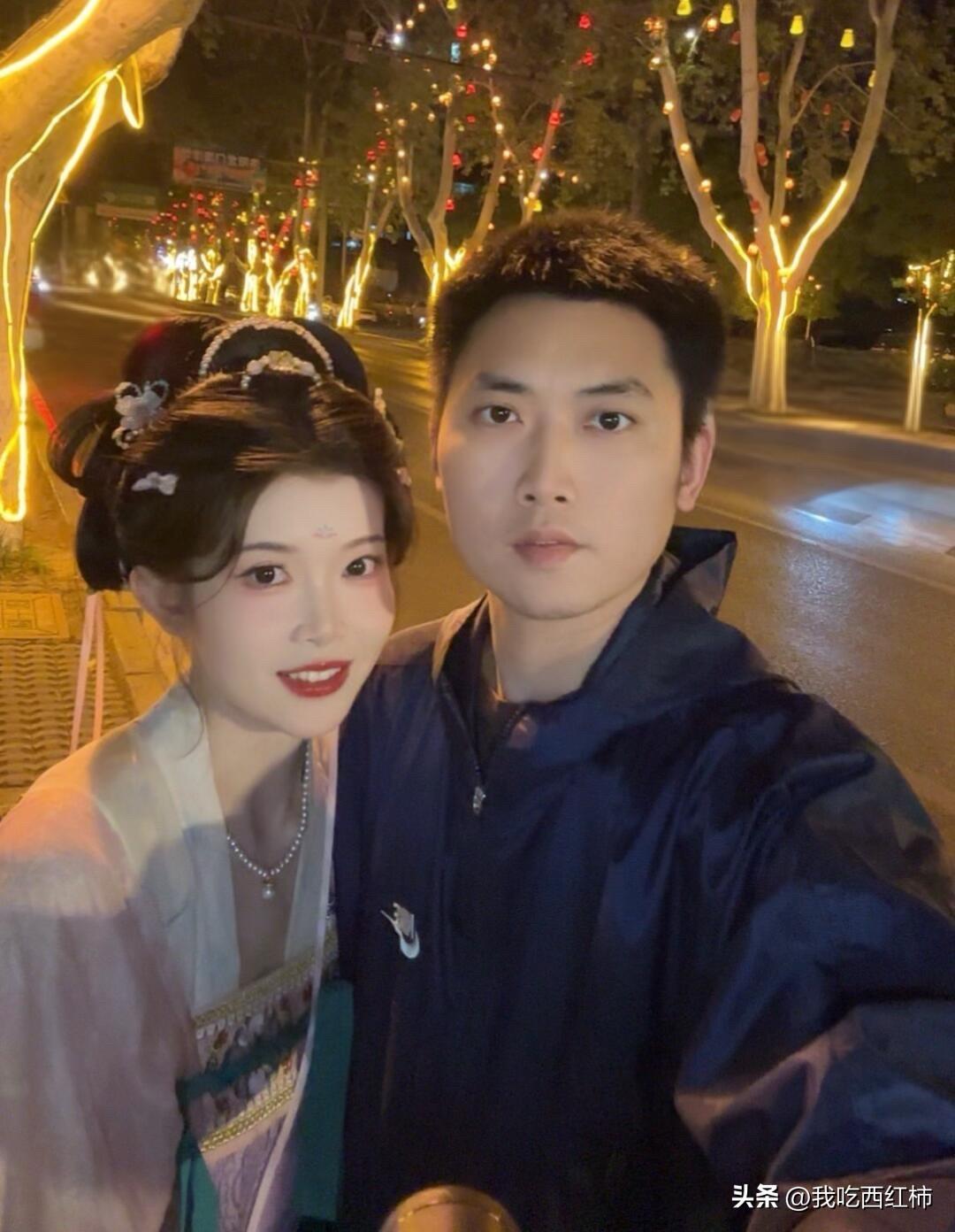 他娶了我，我的嫁妆是一个三岁的堂弟
时光真快啊，一晃就是十二年。从高三教室里的懵