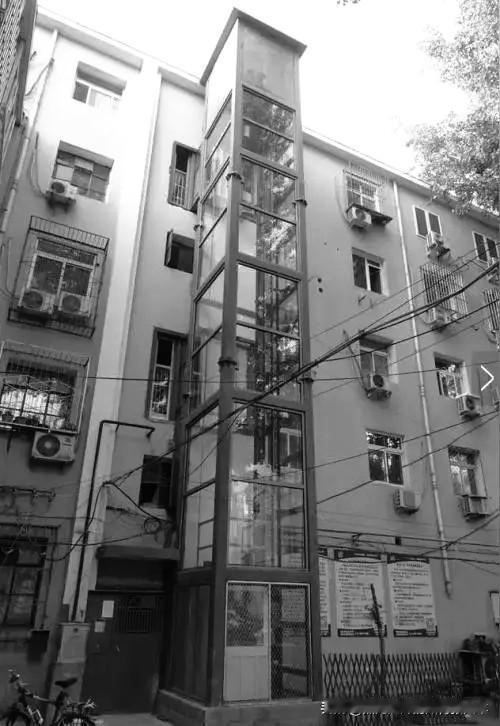 各地曾经轰轰烈烈的老旧楼房加电梯，建电梯，安电梯，怎么感觉近一年没有多大动静了呢