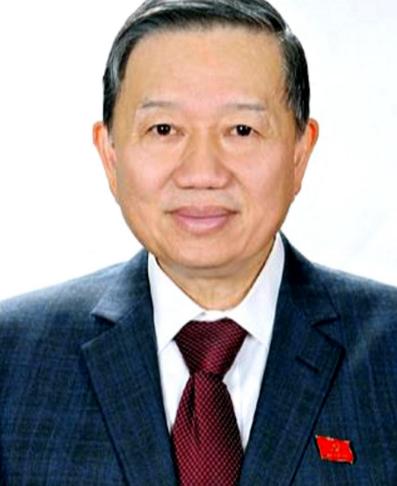 为什么现在越南没跟日本找中国的事，其实他们都成了泥菩萨过江自身难保了，这不正在抄