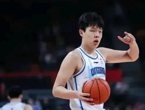 青岛战胜现在的广东队，再正常不过了，真正懂点篮球的人都能看的出，现在有点战斗力的