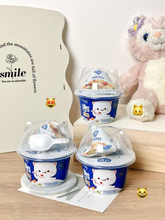 我也不想买，可是它有猫耳朵耶~