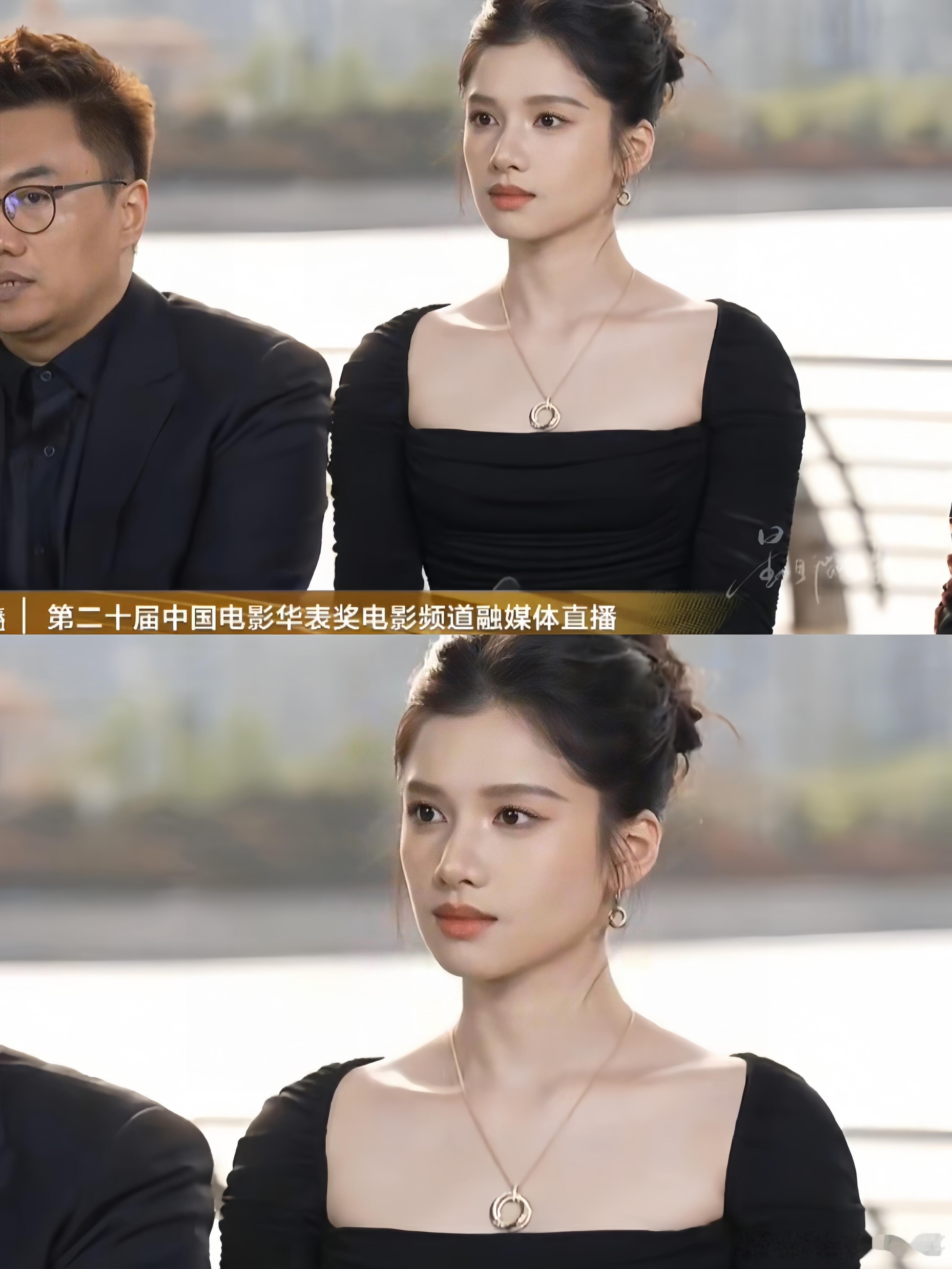 张婧仪[超话]  不愧是地母系小花，这可是cctv直出！这温吞万物的气质直接把我