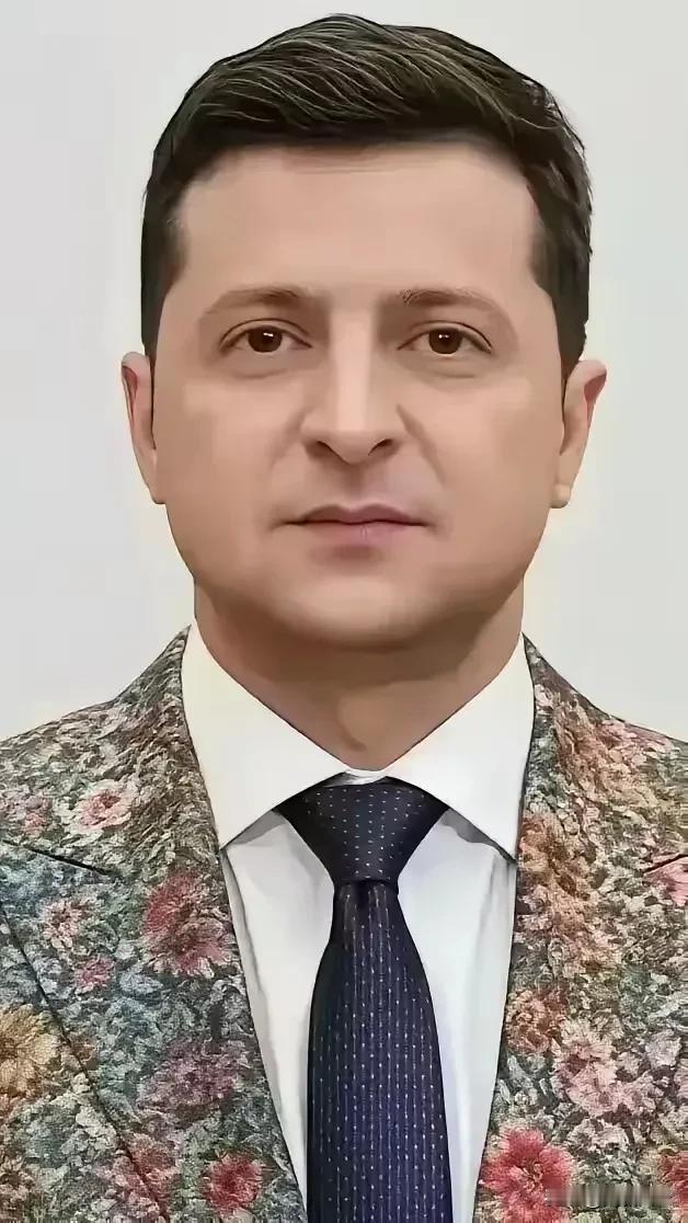 就在刚刚
乌克兰总统泽连斯基签署新法，将战时状态和总动员令再延90天，从8月7日
