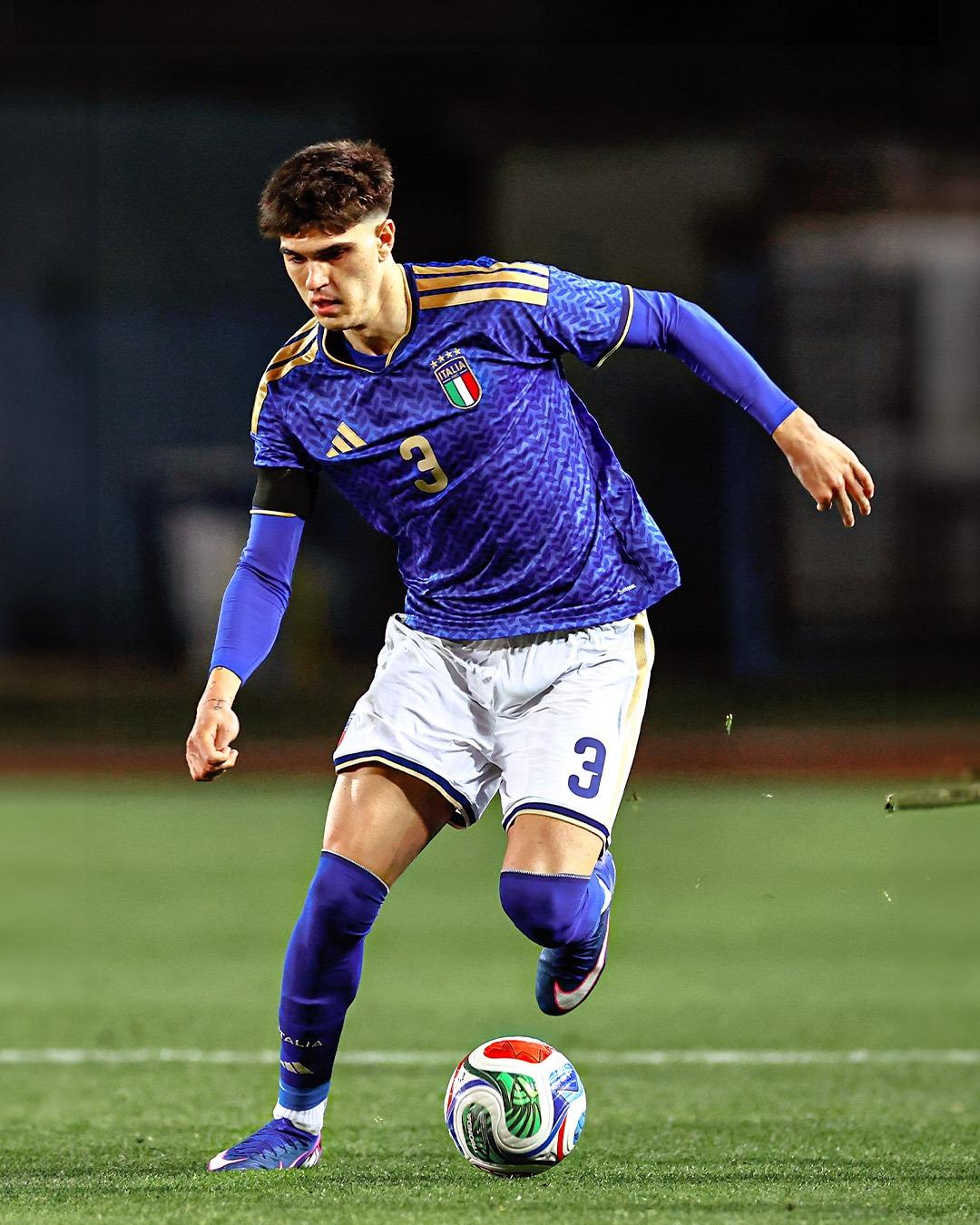 助攻双响，表现强势💪

干得漂亮，大卫🇮🇹