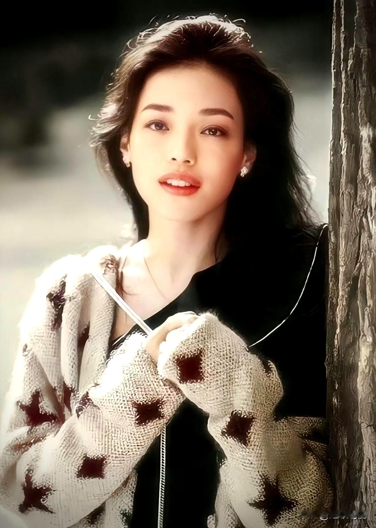 舒淇之美，终于明白了美人不是由美来定义，而是美人可以直接定义美🪐 ​