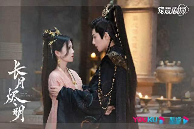 三年后再看《长月烬明》：罗云熙的澹台烬，仍是仙侠剧巅峰