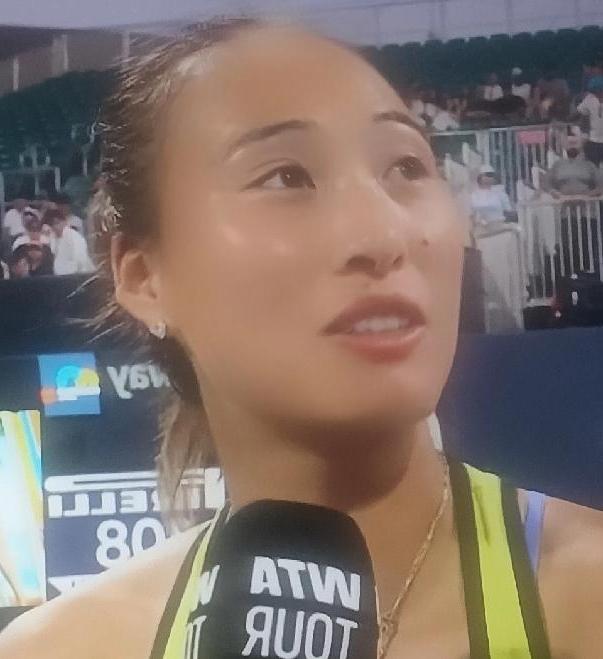 迈阿密两连胜强势反弹，郑钦文重返世界前30！
      北京时间3月23日，W