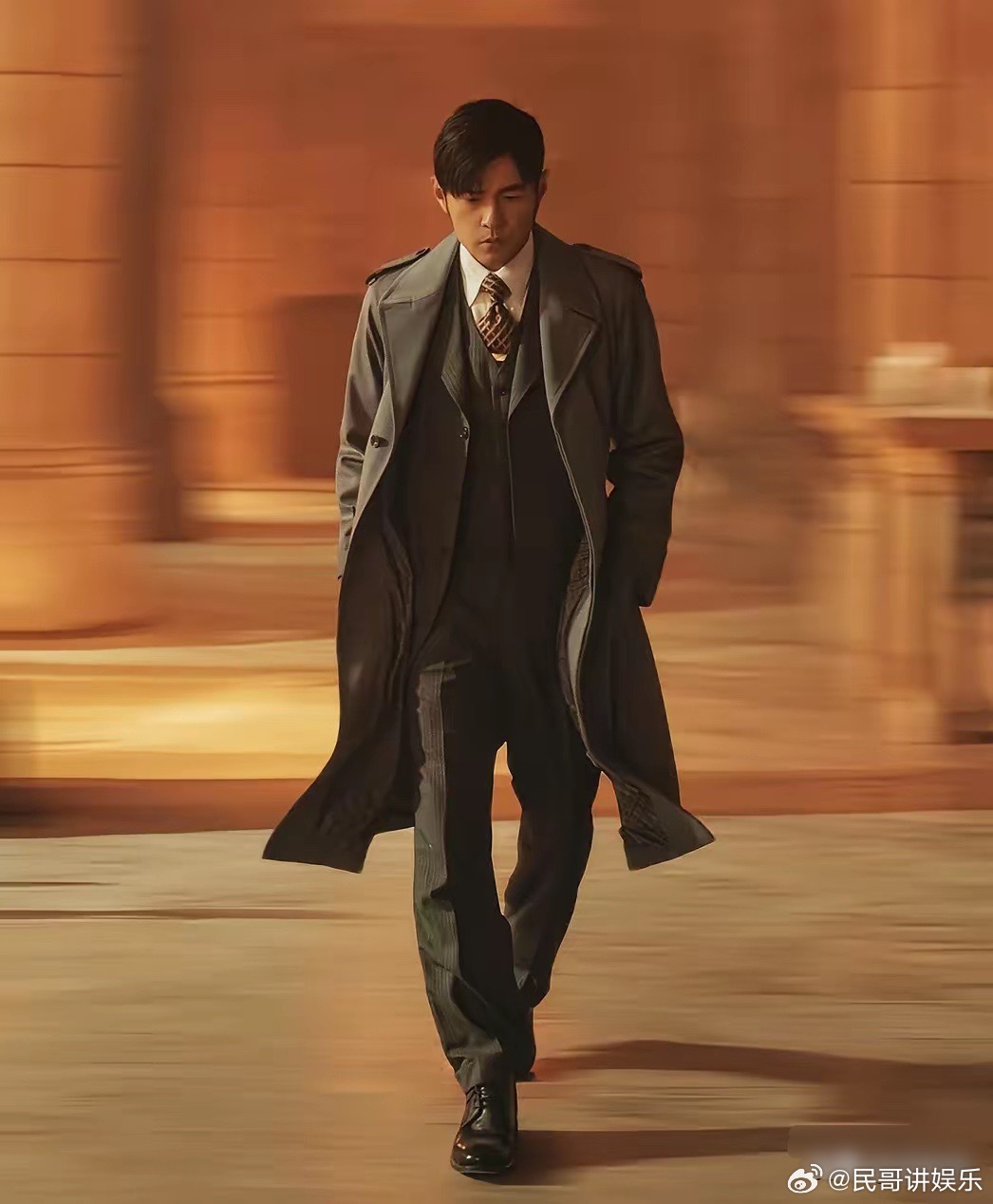 其实周杰伦早看明白了，现实就是这样，就算他的新专辑再怎么火，也不会超越以前的歌了