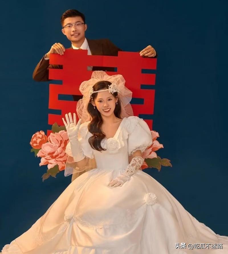 1月15日，郭有才在江苏江阴办了超盛大的中式婚礼，还全程直播了！谁能想到，去年5