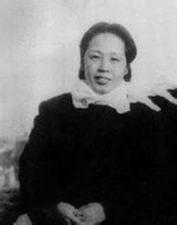 1949年，刘伯承当上南京市长后，派人去四川接原配程宜芝，谁知原配却拒绝了，说：