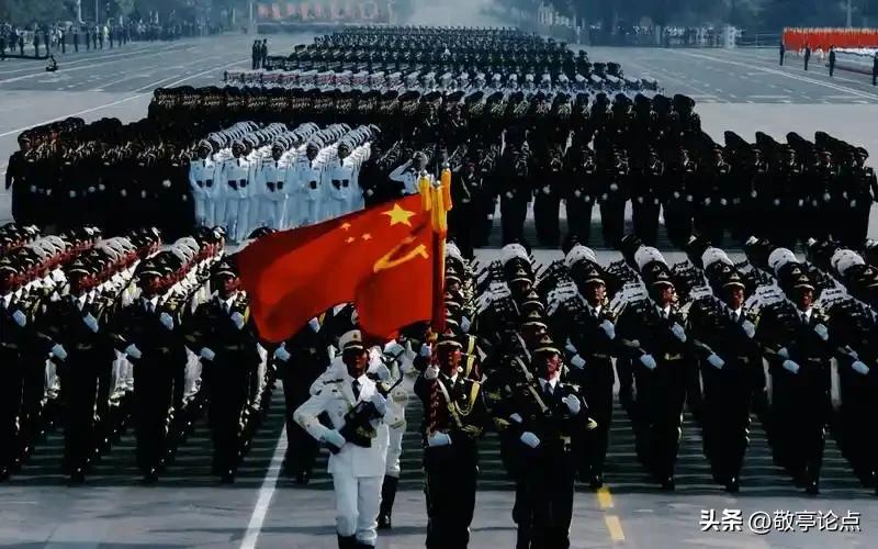 《九三阅兵痛击美重返亚洲政策，美国战略调整引发全球关注》
 
2025年九三阅兵