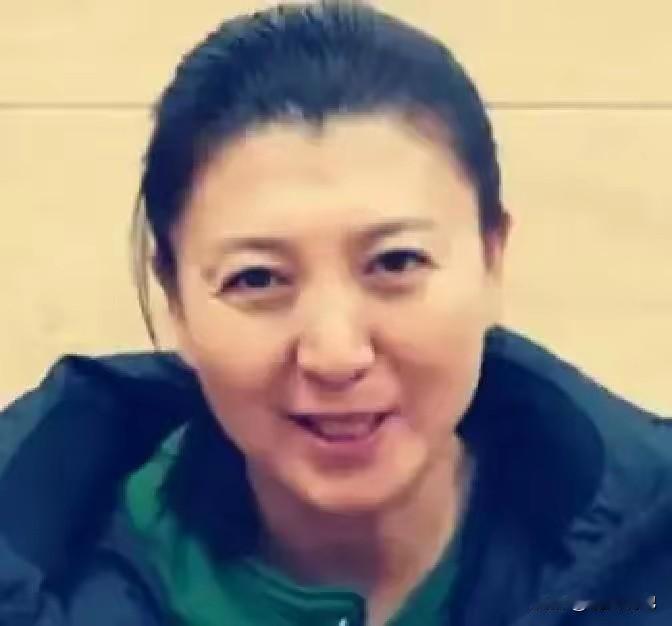 世上不公平的事多了去了，不要再纠缠也演员“哭穷”这事了，最近这段时间，来自各大自