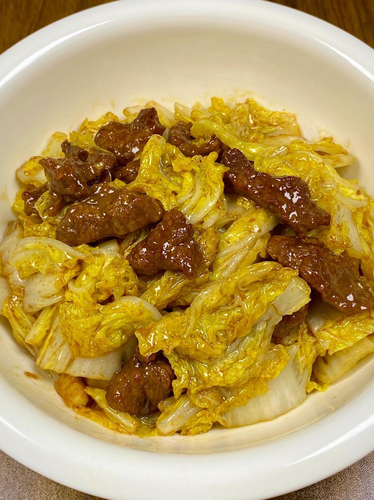 巨巨巨好吃，你们快去做。这道娃娃菜炒牛肉巨好吃。朋友来家里点名要吃这道...