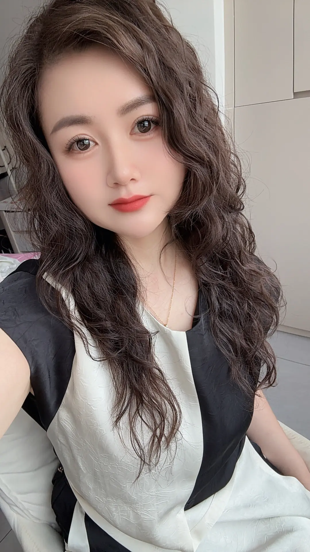 什么乱七八糟！乌七八糟的事啊！真的不知道该相信谁了？是我眼睛有问题了吗...