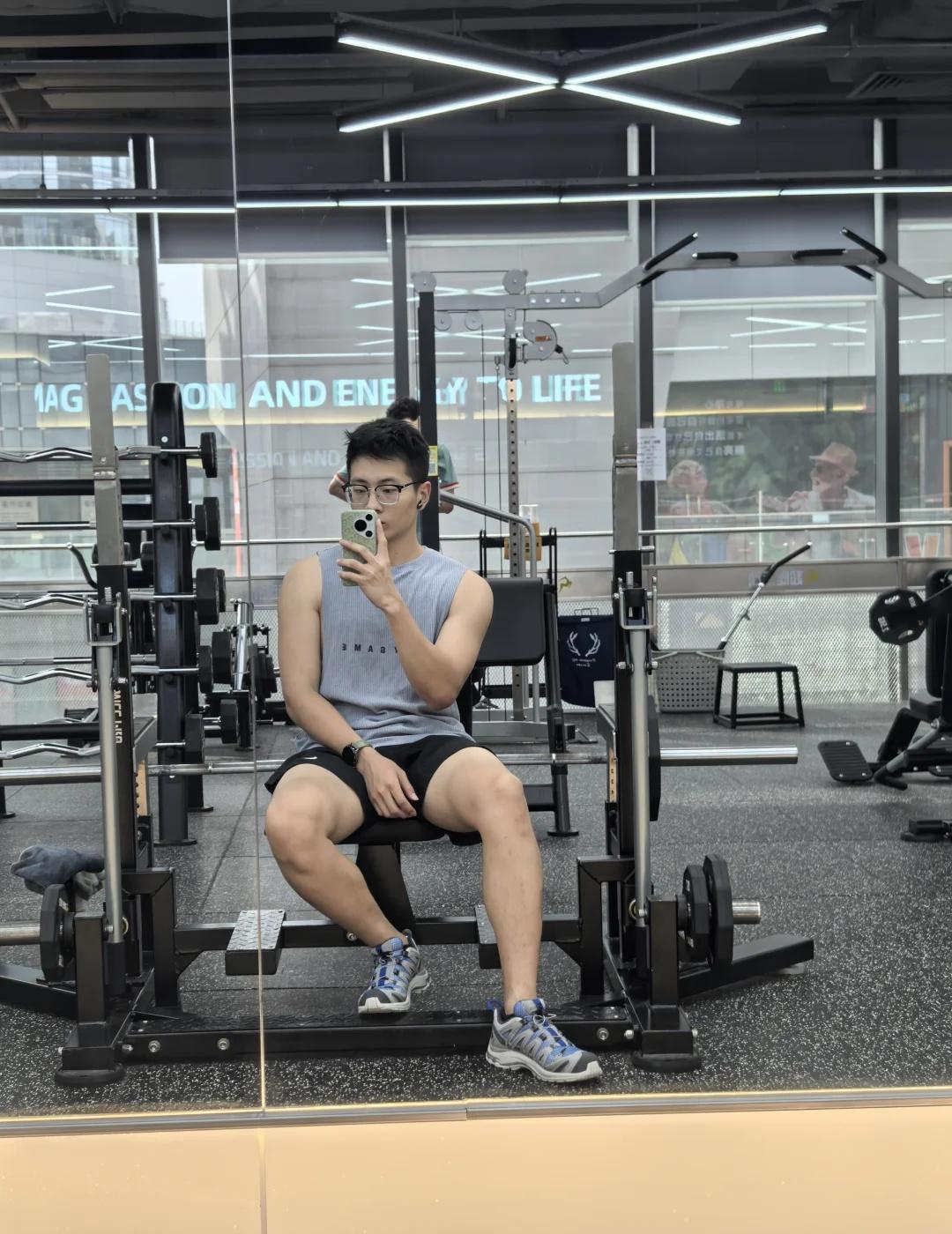 下周出差
这周补一下运动量
好累
也是自己调动了
明天继续搬砖 开启周末模式 今