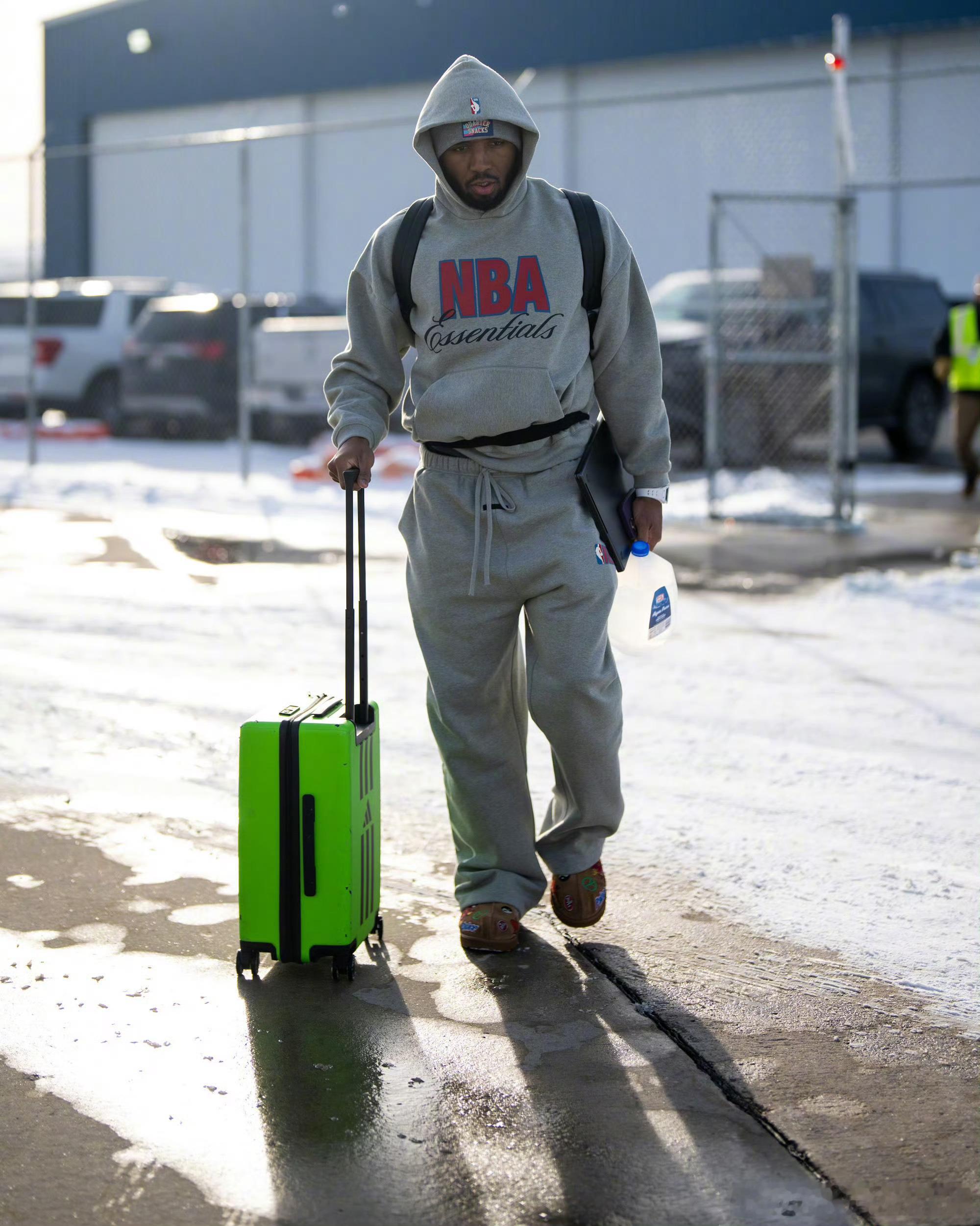 NBA作业来了！明天公牛主场对阵骑士，这一波是不是胜负已经明了？但是老黄的看法不
