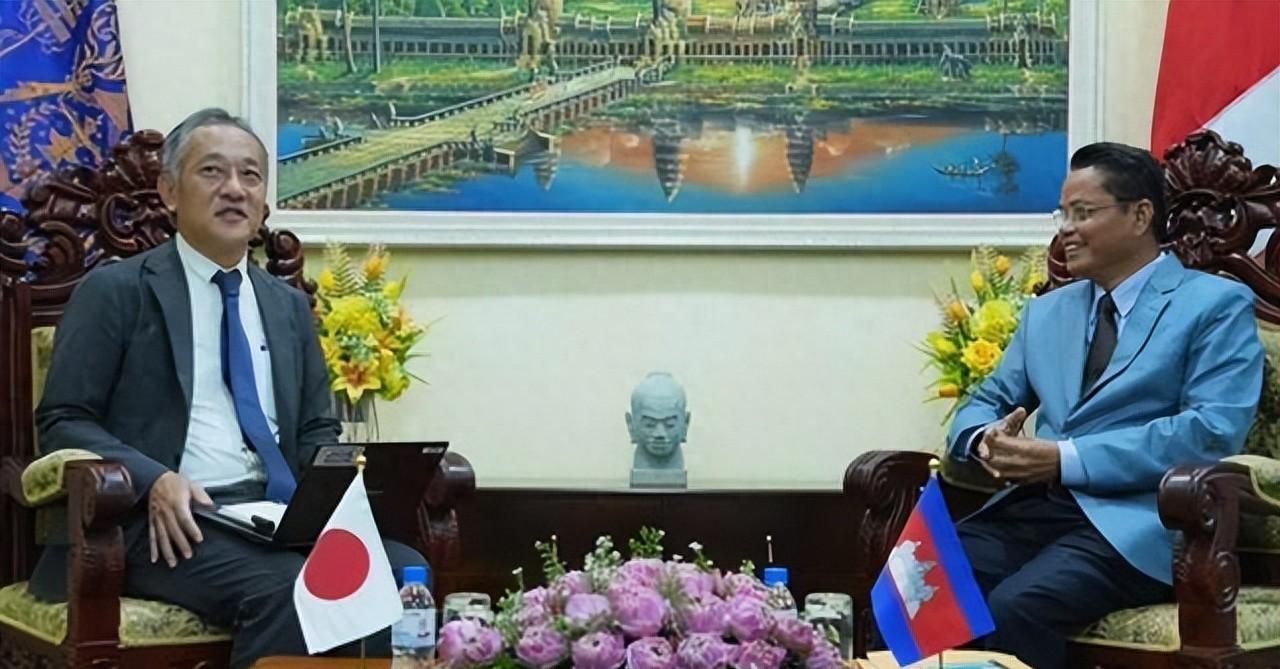 日本外务省敲定的2026财年预算里，有个项目叫政府安全保障能力强化支援，简称OS