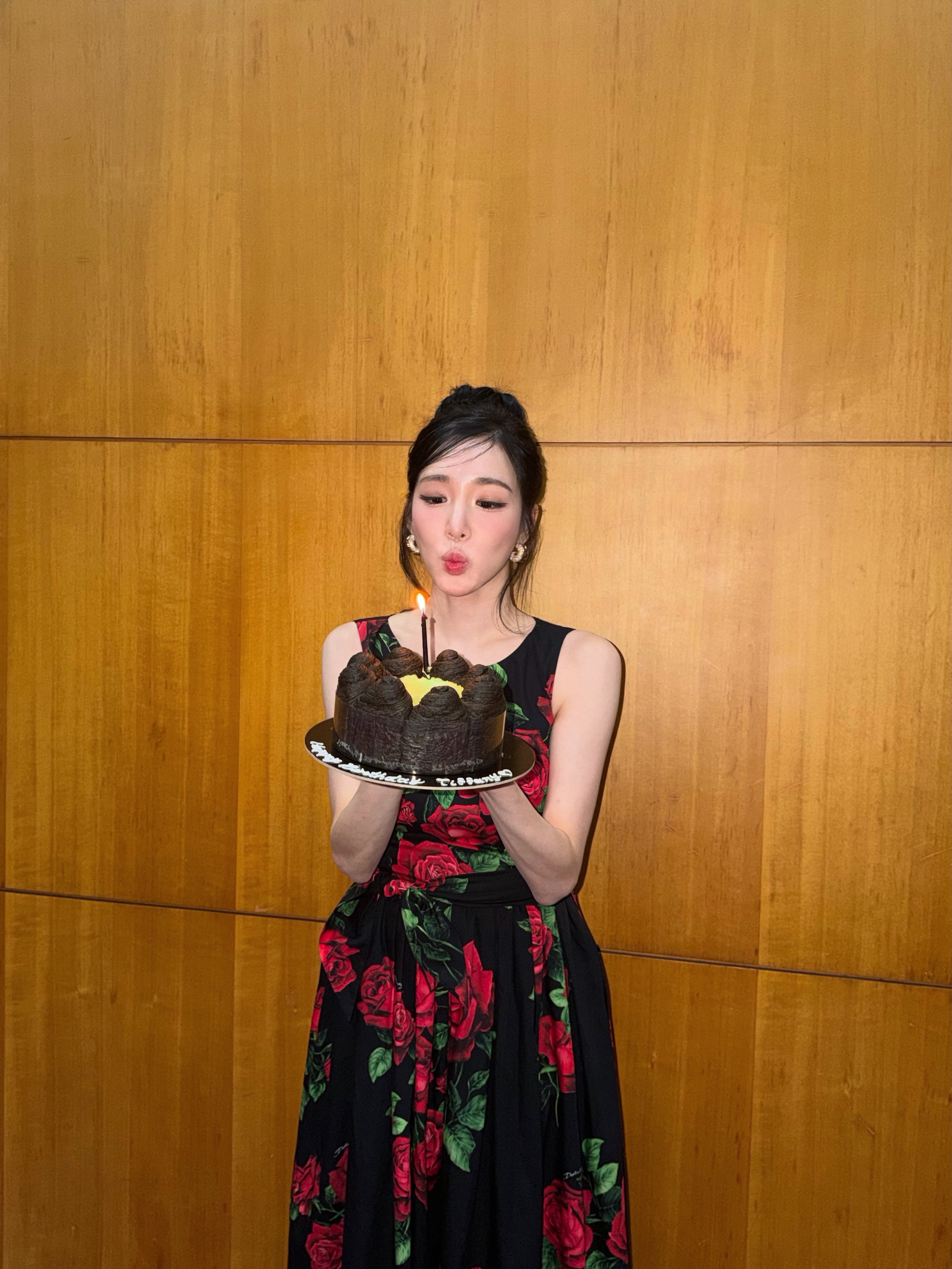黄美英生日🎂 