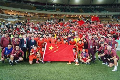 日本亚运签证不给中国免签还涨价五倍，本以为能拿捏中国，结果中国直接甩出四份全主力