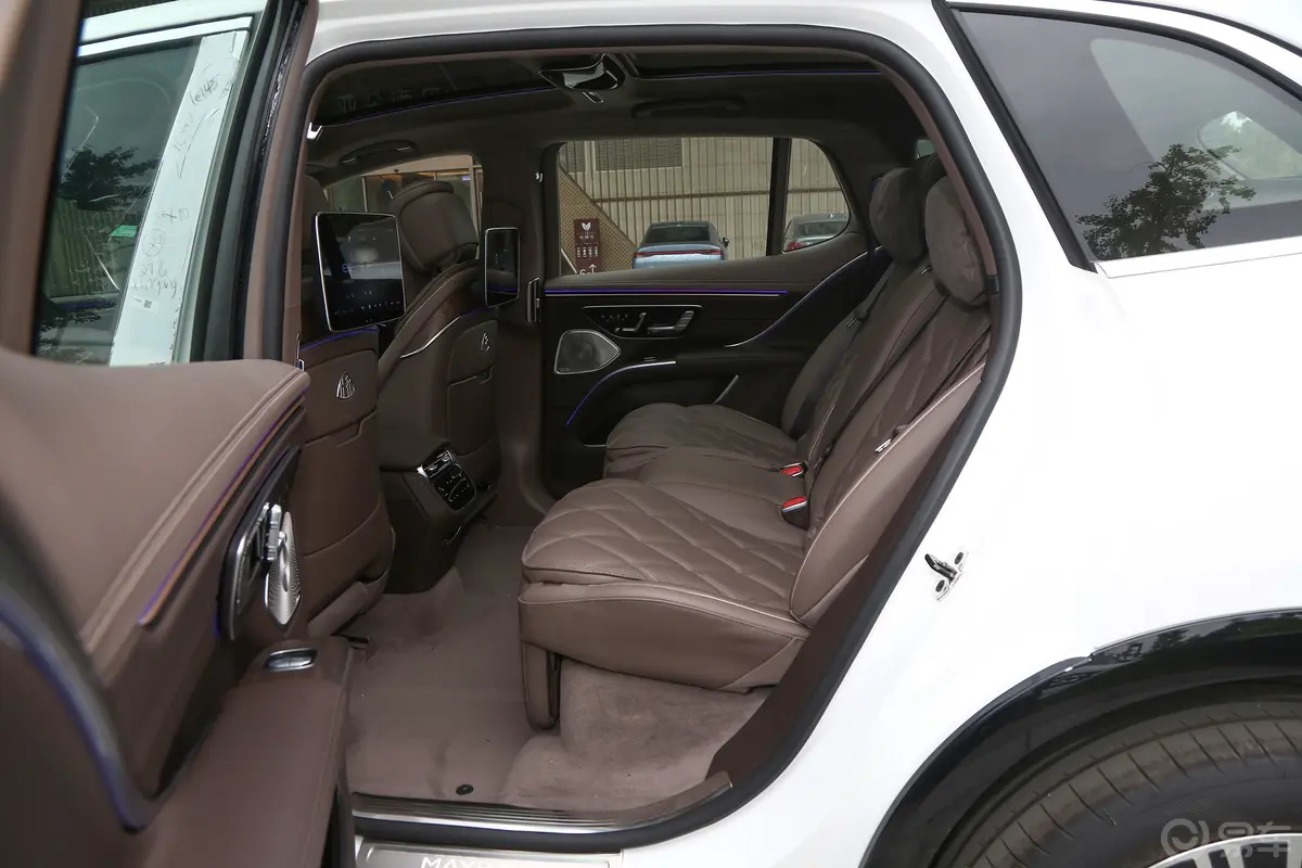 好车分享 Mercedes Maybach EQS680，纯电迈巴赫，就两排座，