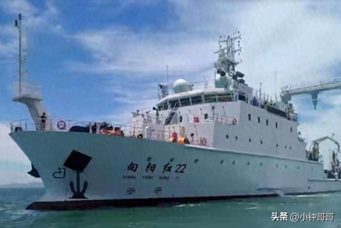 中国海调查船投下管状物，日方不敢靠近，东海暗流涌动

3月30日这天，中国的“向