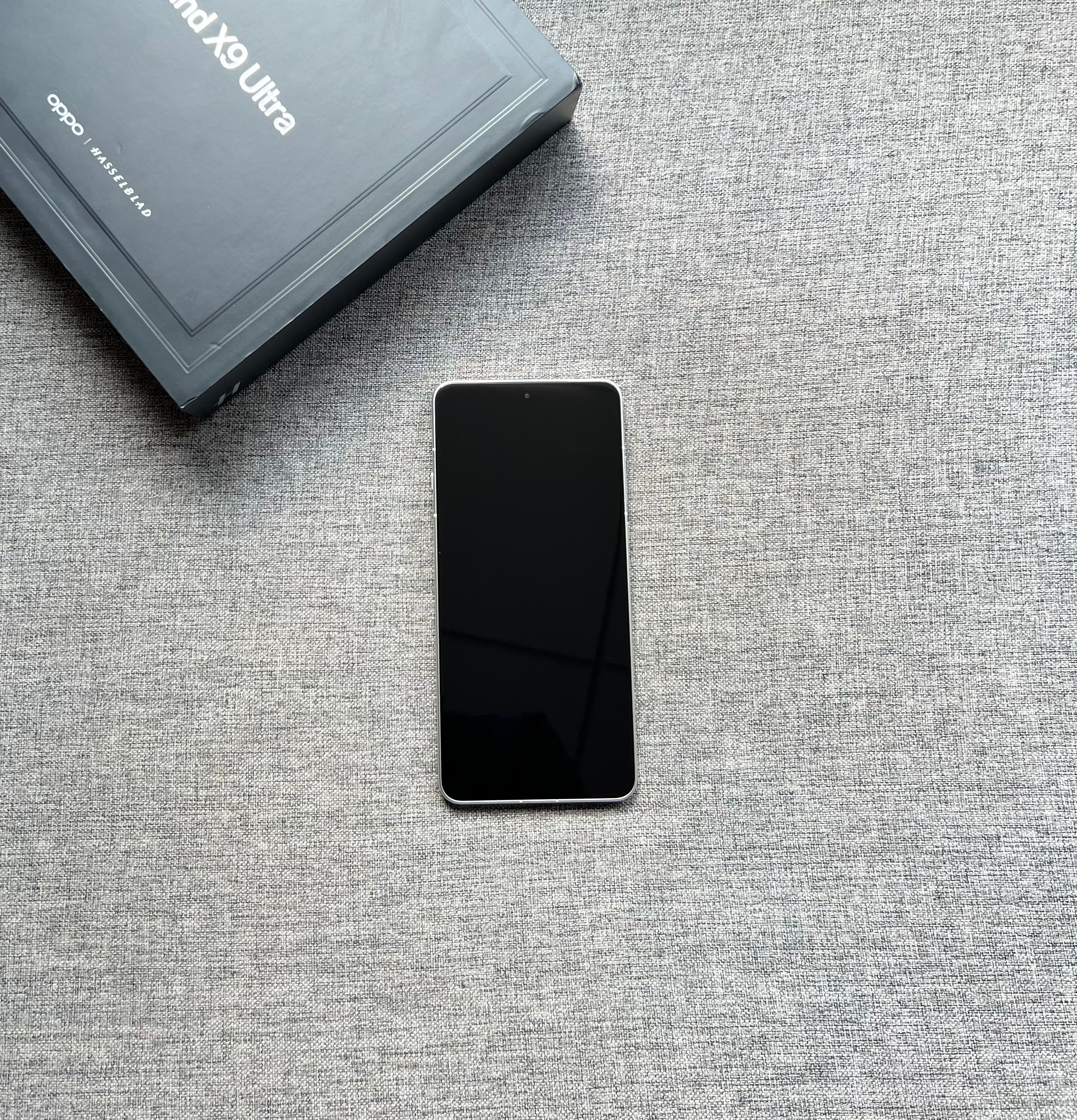 OPPO Find X9 Ultra 16+512G 极地冰川，屏幕完美，中框细