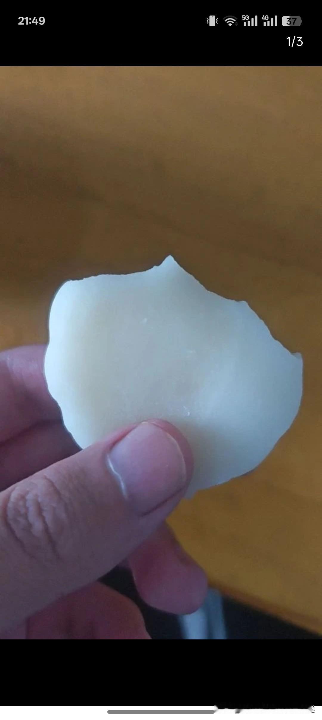 北方人第一次冰皮月饼，还挺好吃的。不知道这是用啥做的？