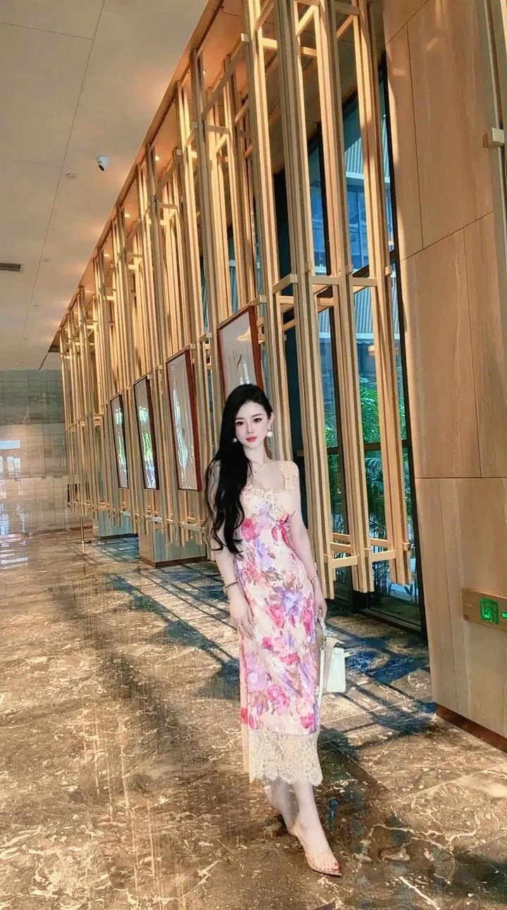 是最深情的脸 在这一瞬间 在遥远天边