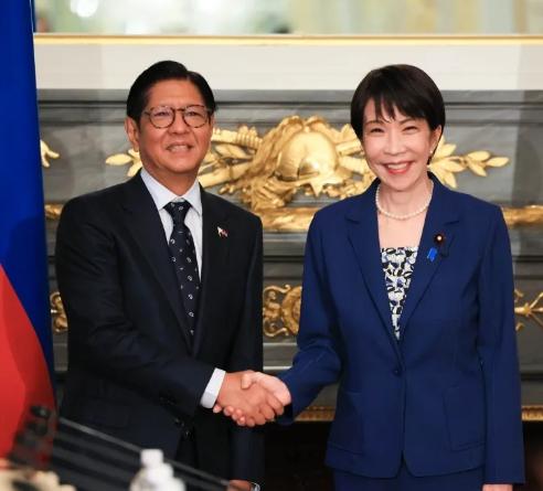 菲日偷偷划定台海东部海域妄图锁死中国，本以为稳操胜券，不料7月初的一场学术研讨直