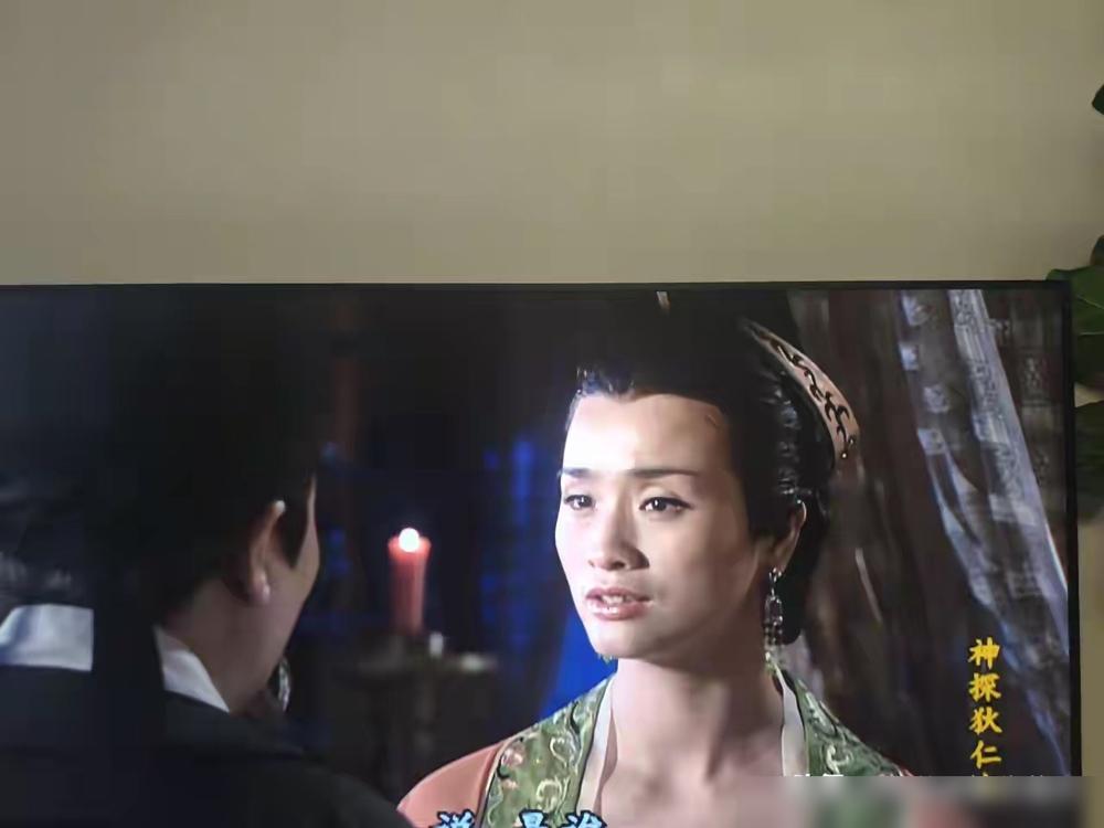 当年的选角，真是一言难尽。
有人翻出旧账，说《神探狄仁杰》里的太平公主，演得忒