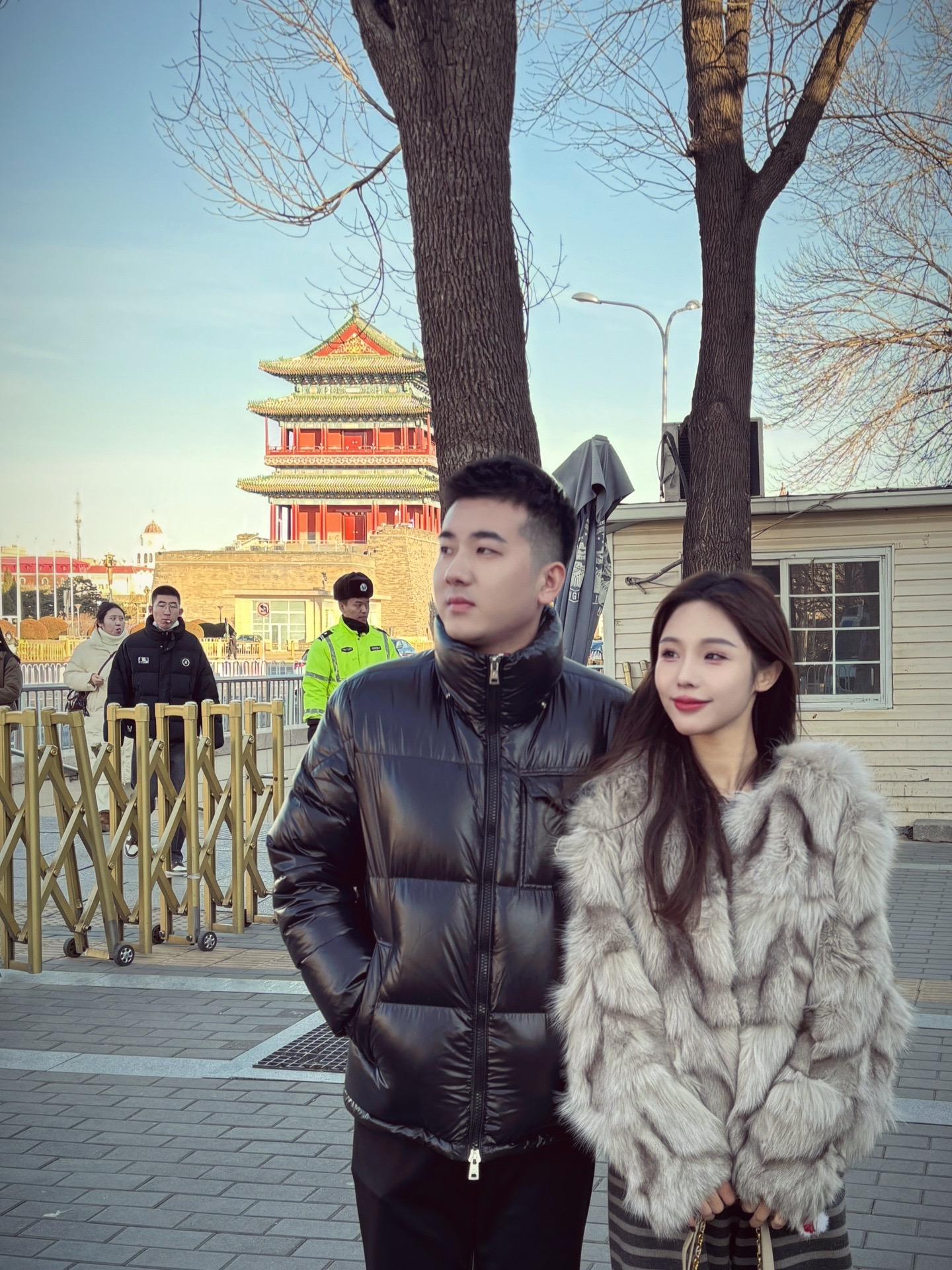 风里已经有冬天的味道了 这一年又接近尾声了