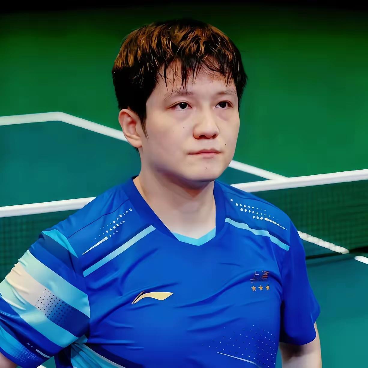 我发现
只要是樊振东的比赛
不管对手是谁，一旦他赢了，赛后他都要好好把对方夸一遍