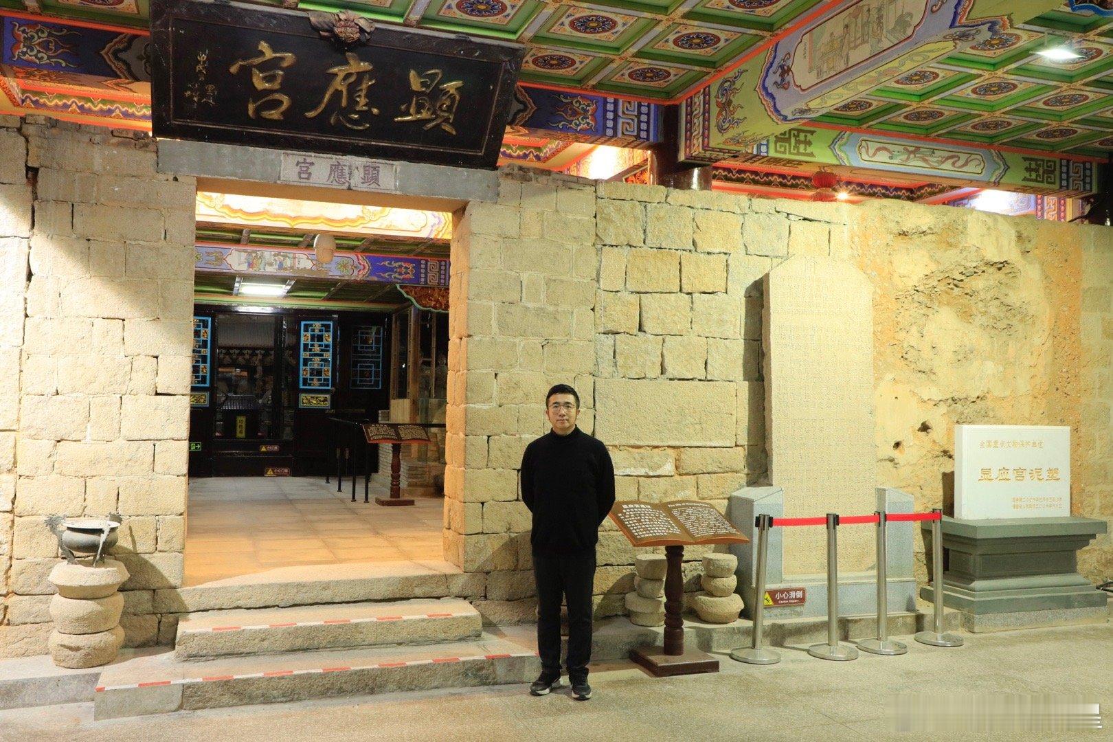 显应宫泥塑，第六批全国重点文物保护单位。来莆田的路上参观的古迹。1992年6月，