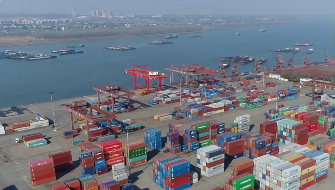 印度这次确实有点郁闷，一座经营多年的战略港口，原本被新德里视为绕开巴基斯坦、进入