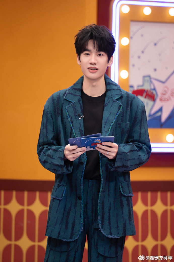 庞博太敢说了今夜喜友秀本来只是随便看看，结果被庞博的吐槽狠狠拿捏，他说有些剧为了