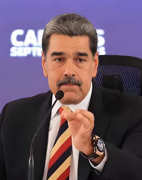 网传委内瑞拉向中俄伊寻求军事装备。对此，中方也给予了回应，希望美方通过双多边法律