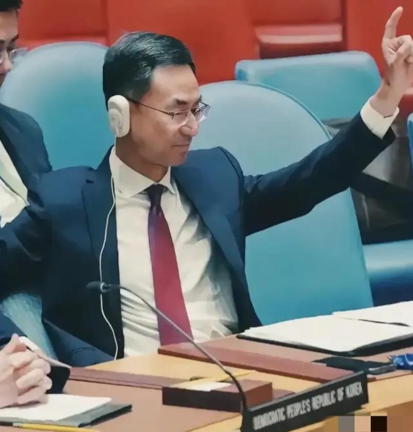 中国这3个“阳谋”，已经开始奏效了！
2026年10月再回头看才明白：5月那些“