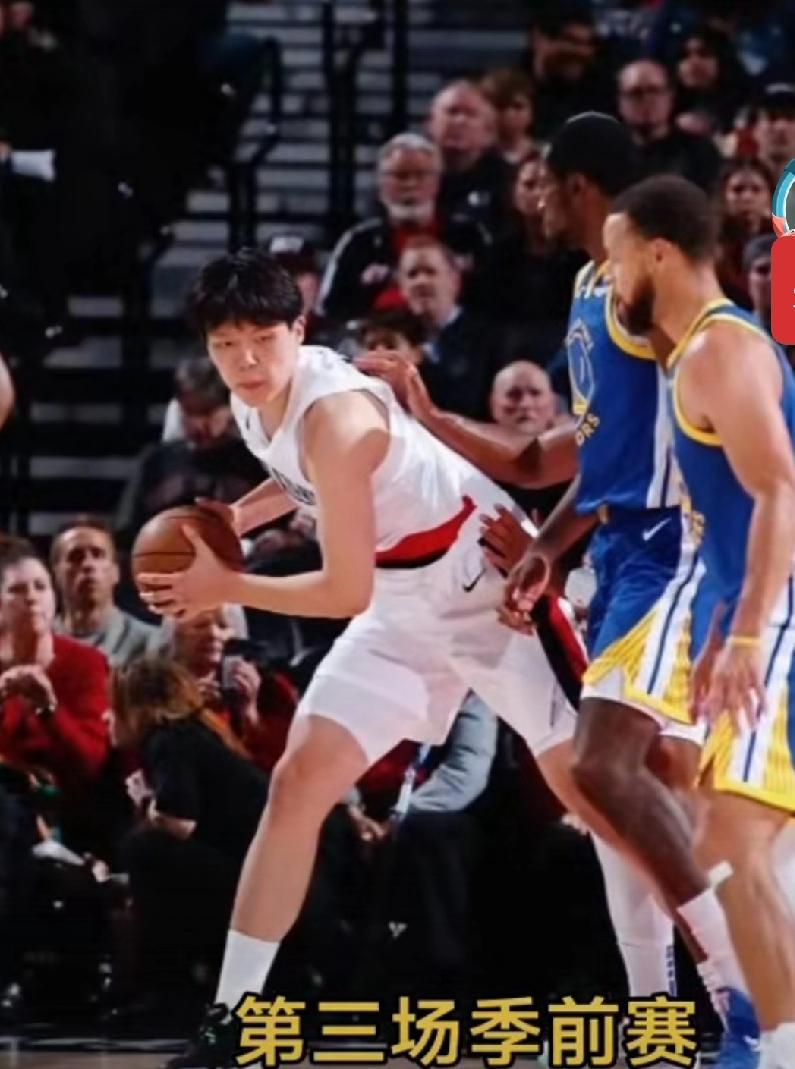 CBA和NBA差距明显。从球员实力看，NBA有勒布朗·詹姆斯、斯蒂芬·库里这些身