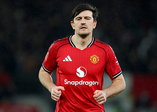 【传闻】 天空体育把马奎尔🏴󠁧󠁢󠁥󠁮󠁧󠁿给我司和罗马队安排上了。意