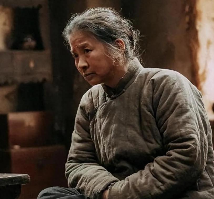 原来他们竟是夫妻，恩爱38年零绯闻，演过《生万物》后终于火了！

《生万物》爆火