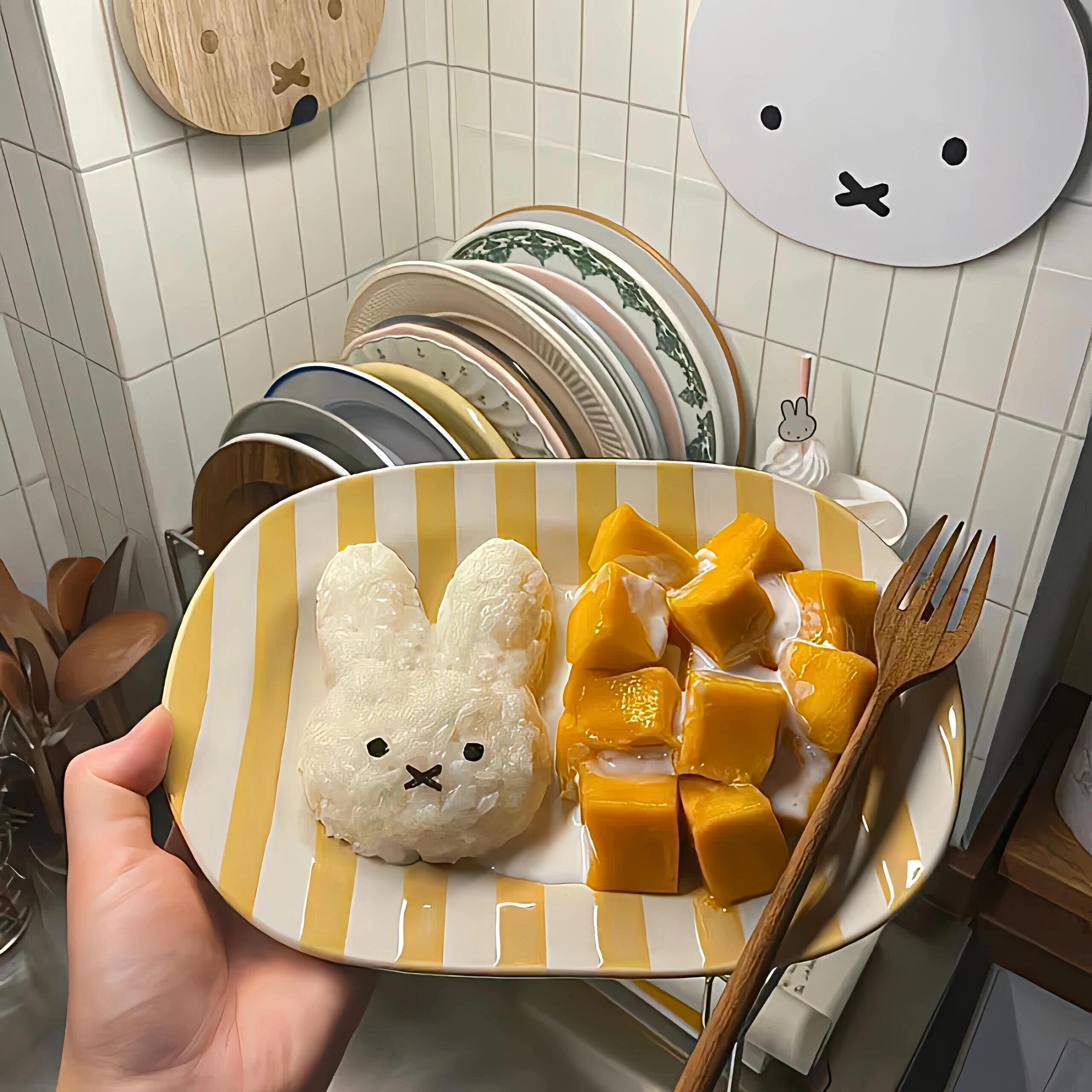 -𝐒𝐇𝐀𝐑𝐄｜林娜琏头像背景图搭配 ⸝⸝🎨꙳🥨◟🐈。 